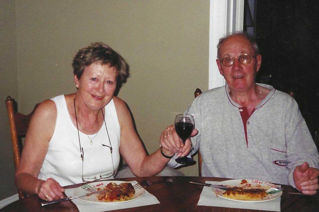 Vandiests @ Ettl Farm April 2000